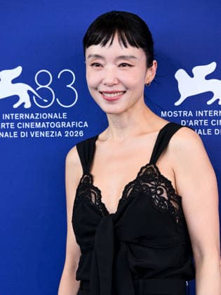 IPA88195700 - Venice, 83rd Venice International Film Festival 2026 - Day 5 - Photocall for the film Ga-neung-han Sa-rang (Possible Love) . Pictured: Jeon Do-yeon  Copyright: xAlbertoxTerenghix xPoolxPhotoxEventsx08x 88195700