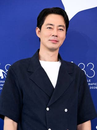 IPA88195734 - Venice, 83rd Venice International Film Festival 2026 - Day 5 - Photocall for the film Ga-neung-han Sa-rang (Possible Love) . Pictured: Jo In-sung  Copyright: xAlbertoxTerenghix xPoolxPhotoxEventsx08x 88195734