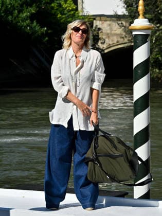 IPA88195165 - Venice, 83rd Venice International Film Festival 2026 - Day 5 - Arrivals at the Excelsior Hotel pier - Pictured: Valeria Bruni Tedeschi  Copyright: xManuelexMangiarottix xPoolxPhotoxEventsx08x 88195165