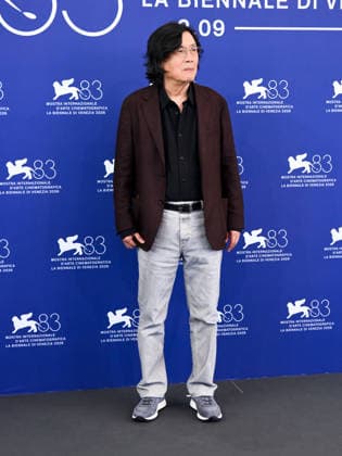 IPA88194219 - Venice, 83rd Venice International Film Festival 2026 - Day 5 - Photocall for the film Ga-neung-han Sa-rang (Possible Love) . Pictured: Lee Chang-dong  Copyright: xAlbertoxTerenghix xPoolxPhotoxEventsx08x 88194219