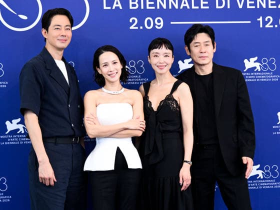IPA88195684 - Venice, 83rd Venice International Film Festival 2026 - Day 5 - Photocall for the film Ga-neung-han Sa-rang (Possible Love) . Pictured are Jo In-sung, Cho Yeo-jeong, Jeon Do-yeon, and Seol Kyeon  Copyright: xAlbertoxTerenghix xPoolxPhotoxEventsx08x 88195684