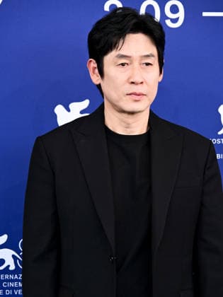 IPA88195719 - Venice, 83rd Venice International Film Festival 2026 - Day 5 - Photocall for the film Ga-neung-han Sa-rang (Possible Love) . Pictured: Seol Kyeong-gu  Copyright: xAlbertoxTerenghix xPoolxPhotoxEventsx08x 88195719