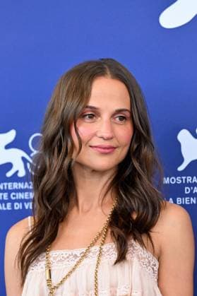 September 6, 2026, Venice, Rome, Italy: Alicia Vikander during the photocall for the film Echo Chamber, 83rd Venice Film Festival. Venice, September 6, 2026 Venice Italy  - ZUMAa289 20260906_zia_a289_180 Copyright: xMariaxLauraxAntonellix xAgfx