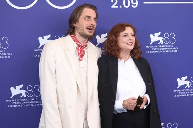 Luca Marinelli and Susan Sarandon at the photocall for the film *The Echo Chamber* at the 2026 Venice Biennale—the 83rd Venice International Film Festival—at the Palazzo del Casino in Venice, September 6, 2026 Foto:xD.xBedrosianx xFuturexImagex echo_6918