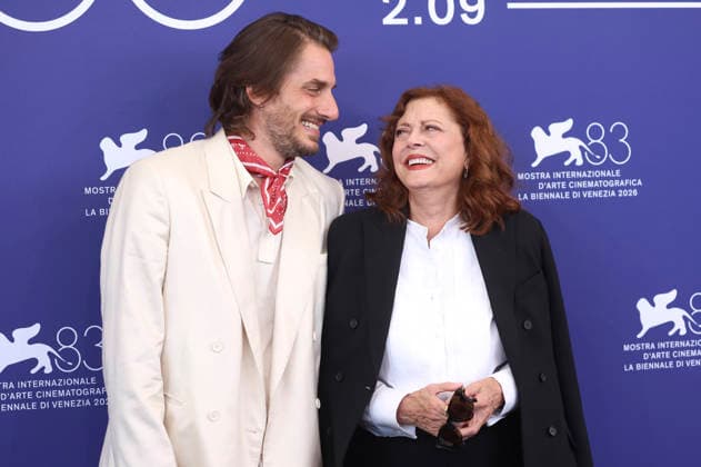 Luca Marinelli and Susan Sarandon at the photocall for the film *The Echo Chamber* at the 2026 Venice Biennale—the 83rd Venice International Film Festival—at the Palazzo del Casino in Venice, September 6, 2026 Foto:xD.xBedrosianx xFuturexImagex echo_6919