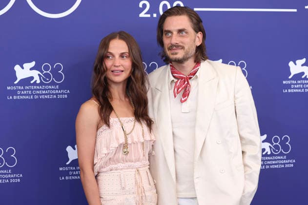 Alicia Vikander and Luca Marinelli at the photocall for the film *The Echo Chamber* at the 2026 Venice Biennale—the 83rd Venice International Film Festival—at the Palazzo del Casino in Venice, September 6, 2026 Foto:xD.xBedrosianx xFuturexImagex echo_6922