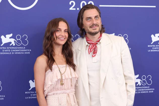 Alicia Vikander and Luca Marinelli at the photocall for the film *The Echo Chamber* at the 2026 Venice Biennale—the 83rd Venice International Film Festival—at the Palazzo del Casino in Venice, September 6, 2026 Foto:xD.xBedrosianx xFuturexImagex echo_6923