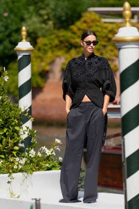 Irina Shayk is seen at the Hotel Excelsior Venice Lido Pier during the 83rd Venice International Film Festival on September 6, 2026, in Venice, Italy. Lucia Sabatelli, Venice, Italy  Copyright: xLuciaxSabatellix xBestimagexLuciaxSabatellix xBestimagex