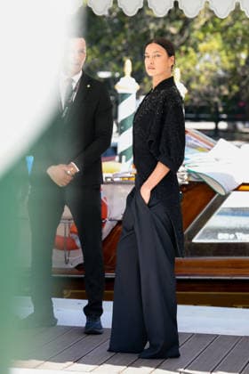 Irina Shayk is seen at the Hotel Excelsior Venice Lido Pier during the 83rd Venice International Film Festival on September 6, 2026, in Venice, Italy. Lucia Sabatelli, Venice, Italy  Copyright: xLuciaxSabatellix xBestimagexLuciaxSabatellix xBestimagex