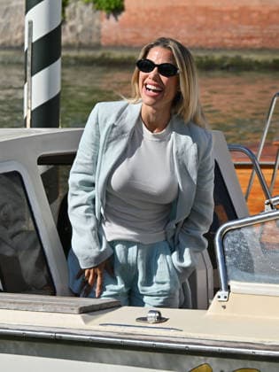 IPA88198625 - Venice, 83rd Venice International Film Festival 2026 - Day 5 - Arrivals at the Excelsior Hotel pier - Pictured: GUEST  Copyright: xManuelexMangiarottix xPoolxPhotoxEventsx08x 88198625