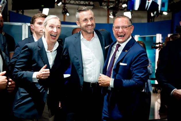 Election in Saxony-Anhalt: Alice Weidel, chairwoman of the AfD, together with Ulrich Siegmund of Alternative for Germany (AfD) and Tino Chrupalla, chairman of the AfD, in front of the TV at 6 p.m. They watch the projections together and cheer at the results in their favor in the state election in Saxony-Anhalt in Magdeburg, Magdeburg, September 6,