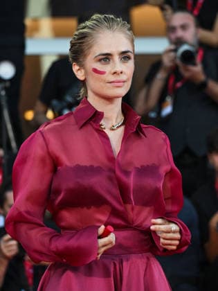 IPA88201182 - Venice, 83rd Venice International Film Festival 2026 - Night 5 - Red carpet for *THE ECHO CHAMBER* - Pictured: Greta Scarano  Copyright: xManuelexMangiarottix xPoolxPhotoxEventsx08x 88201182
