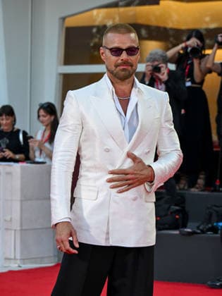 IPA88202433 - Venice, 83rd Venice International Film Festival 2026 - Night 5 - Red carpet for *THE ECHO CHAMBER* - Pictured: Ricky Martin  Copyright: xManuelexMangiarottix xPoolxPhotoxEventsx08x 88202433
