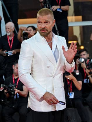 IPA88202444 - Venice, 83rd Venice International Film Festival 2026 - Night 5 - Red carpet for *THE ECHO CHAMBER* - Pictured: Ricky Martin  Copyright: xManuelexMangiarottix xPoolxPhotoxEventsx08x 88202444