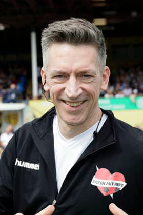 Steffen Hallaschka at the Kicken mit Herz charity soccer game to benefit the UKE s pediatric ward at Hoheluft Stadium in Hamburg, September 6, 2026 Foto:xgbrcix xFuturexImagex kicken_6937