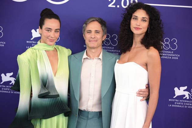 September 6, 2026, Venice, Italy: Mexican actress Esperanza Pimentel, Mexican director Gael Garcia Bernal and Brazilian actress DÃ bora Nascimento attend the photocall of the film Hombre al agua during the 83rd Venice International Film Festival. Venice Italy  - ZUMAs197 20260906_aaa_s197_096 Copyright: xMarcoxBaradax