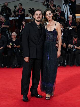 IPA88203863 - Venice, 83rd Venice International Film Festival 2026 - Night 5 - Red carpet for *THE ECHO CHAMBER* - Pictured: Luca Marinelli and Alyssa Jung  Copyright: xManuelexMangiarottix xPoolxPhotoxEventsx08x 88203863