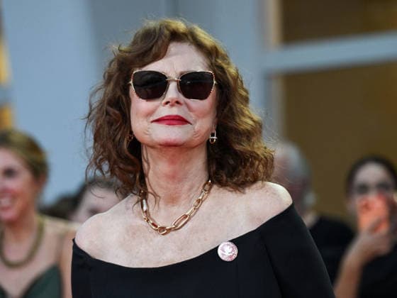 IPA88204045 - Venice, 83rd Venice International Film Festival 2026 - Night 5 - Red carpet for *THE ECHO CHAMBER* - Pictured: SUSAN SARANDON  Copyright: xManuelexMangiarottix xPoolxPhotoxEventsx08x 88204045