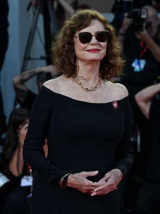 IPA88203852 - Venice, 83rd Venice International Film Festival 2026 - Night 5 - Red carpet for *THE ECHO CHAMBER* - Pictured: Susan Sarandon  Copyright: xManuelexMangiarottix xPoolxPhotoxEventsx08x 88203852