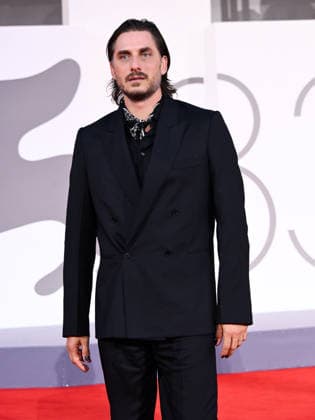 IPA88204044 - Venice, 83rd Venice International Film Festival 2026 - Night 5 - Red carpet for the film *The Eco Chamber*. Pictured: Luca Marinelli  Copyright: xAlbertoxTerenghi PoolxPhotoxEvenx xPoolxPhotoxEventsx08x 88204044