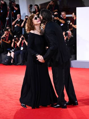 IPA88204439 - Venice, 83rd Venice International Film Festival 2026 - Night 5 - Red carpet for the film *The Eco Chamber*. Pictured: Susan Sarandon, Luca Marinelli  Copyright: xAlbertoxTerenghi PoolxPhotoxEvenx xPoolxPhotoxEventsx08x 88204439