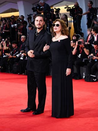 IPA88204467 - Venice, 83rd Venice International Film Festival 2026 - Night 5 - Red carpet for the film *The Eco Chamber*. Pictured: Susan Sarandon, Luca Marinelli  Copyright: xAlbertoxTerenghi PoolxPhotoxEvenx xPoolxPhotoxEventsx08x 88204467