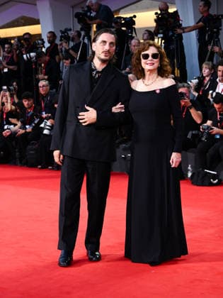 IPA88204471 - Venice, 83rd Venice International Film Festival 2026 - Night 5 - Red carpet for the film *The Eco Chamber*. Pictured: Susan Sarandon, Luca Marinelli  Copyright: xAlbertoxTerenghi PoolxPhotoxEvenx xPoolxPhotoxEventsx08x 88204471