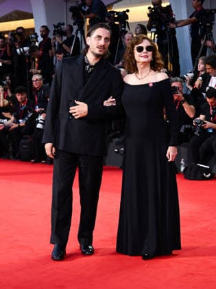 IPA88204474 - Venice, 83rd Venice International Film Festival 2026 - Night 5 - Red carpet for the film *The Eco Chamber*. Pictured: Susan Sarandon, Luca Marinelli  Copyright: xAlbertoxTerenghi PoolxPhotoxEvenx xPoolxPhotoxEventsx08x 88204474