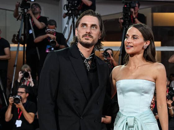 IPA88204598 - Venice, 83rd Venice International Film Festival 2026 - Night 5 - Red carpet for *THE ECHO CHAMBER* - Pictured: Luca Marinelli and Alicia Vikander  Copyright: xManuelexMangiarottix xPoolxPhotoxEventsx08x 88204598