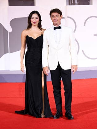 IPA88205771 - Venice, 83rd Venice International Film Festival 2026 - Night 5 - Red carpet filming in Italy. Pictured: Giorgio Pasotti, Claudia Tosoni  Copyright: xAlbertoxTerenghi PoolxPhotoxEvenx xPoolxPhotoxEventsx08x 88205771