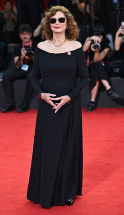 Celebrities walk the red carpet for the premiere of Echo Chamber at the 83rd Venice Film Festival Featuring: Susan Sarandon Where: Venice, Italy When: 06 Sep 2026 Credit: Cover Images EDITORIAL USE ONLY. NOT FOR USE BY NEWSPAPERS BASED IN THE UK. Copyright: xx coverimg55988282