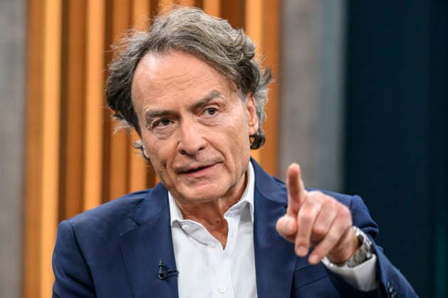 Pictured, from left: Giovanni di Lorenzo, editor-in-chief of *DIE ZEIT*, Germany, Berlin, studio, appearing as a guest on *Caren Miosga’s Polittalk*, TV show, *Das Erste*, broadcast from Studio 20 in Berlin-Adlershof; topic: the results and consequences of the state election in Saxony-Anhalt, The AfD and the state election in Saxony-Anhalt, September 6, 2026, Copyright: HMBxMedia UwexKoch