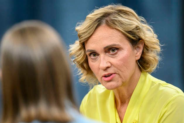 Pictured, from left: Caren Miosga, GER, Berlin, studio, guest on Caren Miosga’s show, political talk show, TV program, Das Erste, broadcast from Studio 20 in Berlin-Adlershof; topic: the results and consequences of the state election in Saxony-Anhalt, The AfD and the state election in Saxony-Anhalt, September 6, 2026, Copyright: HMBxMedia UwexKoch