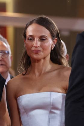 Venice 2026 Hombre Al Agua Screening NB Alicia Vikander attending the Hombre Al Agua Red carpet as part of the 83th Venice International Film Festival at the Lido in Venice, Italy on September 06, 2026. Photo by Nasser Berzane ABACAPRESS.COM Venice Italy  Copyright: xBerzanexNasser ABACAx
