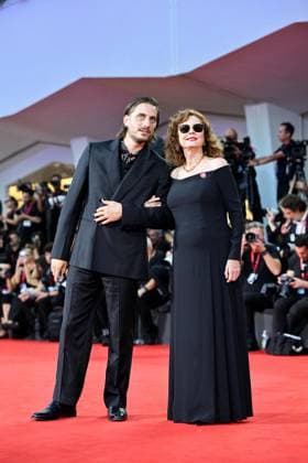 September 6, 2026, Venice, Rome, Italy: Luca Marinelli and Susan Sarandon on the red carpet for the film Echo Chamber at the 83rd Venice International Film Festival, Venice, September 6, 2026 Venice Italy  - ZUMAa289 20260906_zia_a289_450 Copyright: xMariaxLauraxAntonellix xAgfx
