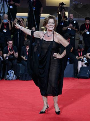 IPA88206089 - Venice, 83rd Venice International Film Festival 2026 - Night 5 - Filming Italy red carpet - Pictured: Monica Guerritore  Copyright: xManuelexMangiarottix xPoolxPhotoxEventsx08x 88206089