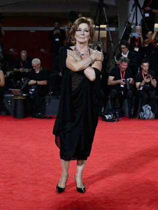 IPA88206077 - Venice, 83rd Venice International Film Festival 2026 - Night 5 - Filming Italy red carpet - Pictured: Monica Guerritore  Copyright: xManuelexMangiarottix xPoolxPhotoxEventsx08x 88206077