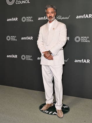 IPA88208674 - Venice, 83rd Venice International Film Festival 2026 - Night 5 - AMFAR Red Carpet. Pictured: Taika Waititi  Copyright: xSimonexComix xPoolxPhotoxEventsx08x 88208674