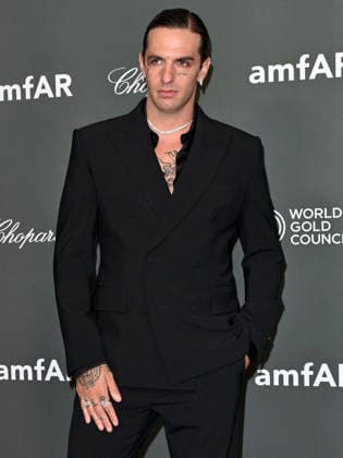 IPA88207149 - Venice, 83rd Venice International Film Festival 2026 - Night 5 - AMFAR Red Carpet. Pictured: Achille Lauro  Copyright: xSimonexComix xPoolxPhotoxEventsx08x 88207149