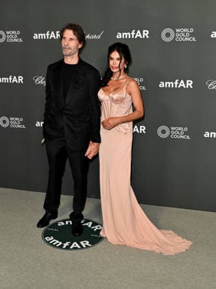 IPA88211168 - Venice, 83rd Venice International Film Festival 2026 - Night 5 - AMFAR Red Carpet. Pictured: Victoria Barbara, Mark Strome  Copyright: xSimonexComix xPoolxPhotoxEventsx08x 88211168