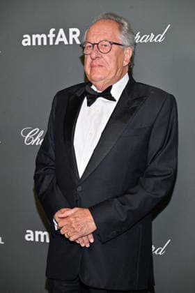 amfAR Gala Venezia 2026 Geoffrey Rush attending the amfAR Gala Venezia 2026 ahead of Venice Film Festival in Venice, Italiy on September 6, 2026. Photo by Julien Reynaud APS-Medias ABACAPRESS.COM Venice Italy  Copyright: xReynaudxJulien APS-Medias ABACAx