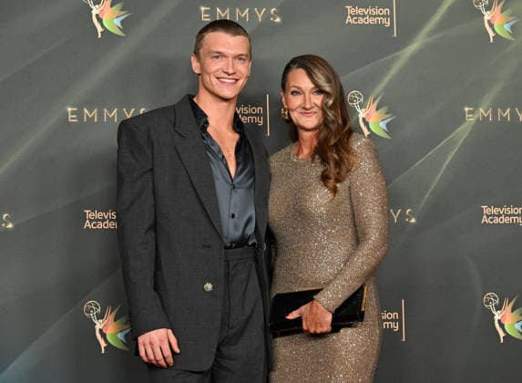 78th Emmy Awards Night 2 Connor Storrie and Linda Storrie in the press room at the 78th Emmy Awards Nigh1, held at the Peacock Theatre in Los Angeles, Ca. on September 6, 2026. Los Angeles Peacock Theatre California USA Copyright: xStarbuck xAFF-USA.COMx