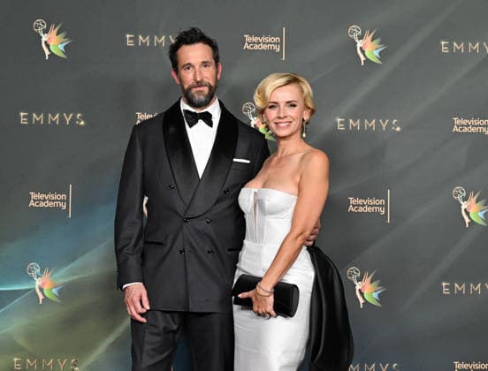 78th Emmy Awards Night 2 Noah Wyle and Sara Wells in the press room at the 78th Emmy Awards Nigh1, held at the Peacock Theatre in Los Angeles, Ca. on September 6, 2026. Los Angeles Peacock Theatre California USA Copyright: xStarbuck xAFF-USA.COMx