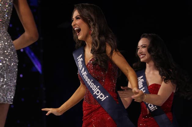 Jane Granberry, Miss Mississippi, celebrates making the semifinals of Miss America 2027 at the West Palm Beach Convention Center in West Palm Beach, Florida on Sunday, September 6, 2026.  MIA20260906111 GaryxIxRothstein