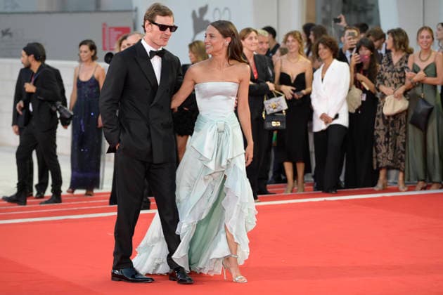 The echo chamber red carpet in Venice Lido - 06 Sep 2026 Michael Fassbender (l) and Alicia Vikander (r) attend the red carpet of movie The echo chamber during the 83rd Venice Film Festival at Palazzo del cinema. Venice Lido Italy Copyright: xMarioxCartellix xSOPAxImagesx _DSC9601