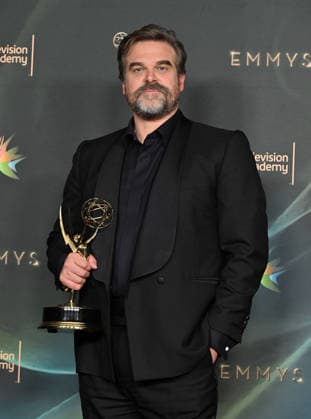 78th Emmy Awards Night 2 David Harbour in the press room at the 78th Emmy Awards Night 2, held at the Peacock Theatre in Los Angeles, Ca. on September 6, 2026. Los Angeles Peacock Theatre California USA Copyright: xStarbuck xAFF-USA.COMx