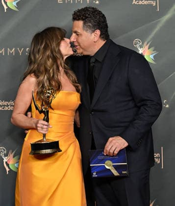 78th Emmy Awards Night 2 Linda Cardellini and Steve Rodriguez in the press room at the 78th Emmy Awards Night 2, held at the Peacock Theatre in Los Angeles, Ca. on September 6, 2026. Los Angeles Peacock Theatre California USA Copyright: xStarbuck xAFF-USA.COMx