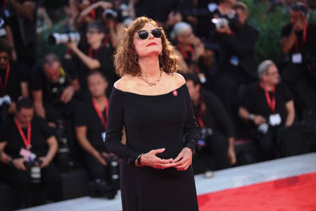 83rd Venice International Film Festival in Venice, Italy - 06 Sep 2026. American actress Susan Sarandon attends the red carpet of the film The Echo Chamber at the 83rd Venice International Film Festival at the Sala Grande. The Filming Italy Venice Award delegation, with 80 international and national guests, will also walk this carpet afterward. Venice Italy Copyright: xMarcoxBaradax xSOPAxImagesx 20260906_RED CARPET THE ECHO CHAMBER AND HOMBRE AL AGUA-1518