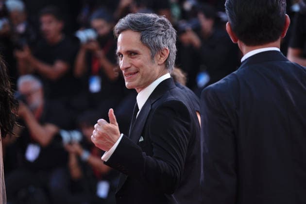 83rd Venice International Film Festival in Venice, Italy - 06 Sep 2026. Mexican actor and director Gael García Bernal attends the red carpet of the film The Echo Chamber at the 83rd Venice International Film Festival at the Sala Grande. The Filming Italy Venice Award delegation, with 80 international and national guests, will also walk this carpet afterward. Venice Italy Copyright: xMarcoxBaradax xSOPAxImagesx 20260906_RED CARPET THE ECHO CHAMBER AND HOMBRE AL AGUA-603
