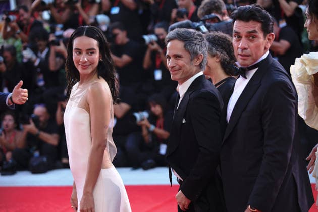 83rd Venice International Film Festival in Venice, Italy - 06 Sep 2026. Mexican actress Esperanz Pimentel, Mexican director and actor Gael García Bernal and Mexican actor Jorge Salinas attend the red carpet of the film The Echo Chamber at the 83rd Venice International Film Festival at the Sala Grande. The Filming Italy Venice Award delegation, with 80 international and national guests, will also walk this carpet afterward. Venice Italy Copyright: xMarcoxBaradax xSOPAxImagesx 20260906_RED CARPET THE ECHO CHAMBER AND HOMBRE AL AGUA-612